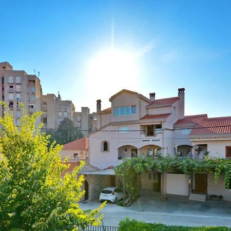 Premium Apartment Vicky Zara Esterno foto