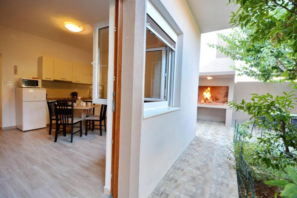 Premium Apartment Vicky Zara Esterno foto